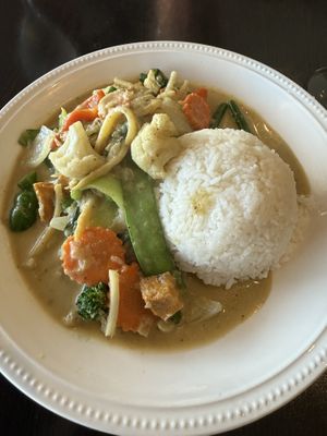 Green curry, specified to be made vegan   at Thai Coconut in Burlington