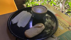 Onces  at ChapiYork in Bogota