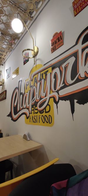  at ChapiYork in Bogota