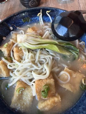 Pakchoi nicht genießbar  at Hiroshi Restaurant in Frankfurt