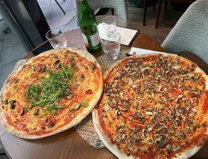   at L'Osteria - Hanauer Landstr in Frankfurt