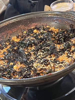 Fried rice!  at Hotpot Tteokbokki Deokmiga Ewha Womans University - 전골떡볶이 덕미가 이대본점 in Seoul