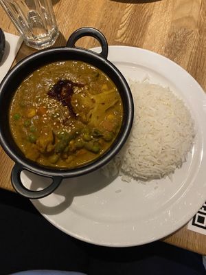 Curry coco de grand mère (aux légumes)  at Tula in Montreal