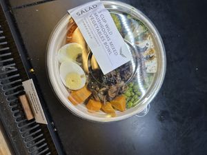 Mushroom saladd  at Dreamers Coffee Roasters in Taipei