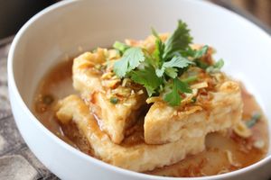 Siam Tamaring Crispy Tofu at Tong-D in Barrington