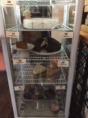 Cakes, all vegan 💪🏽 at Cafe Miller in Hamburg