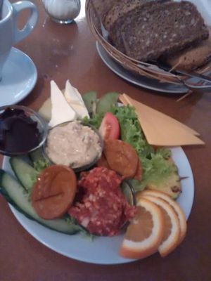 Vegan Breakfast at Cafe Miller in Hamburg