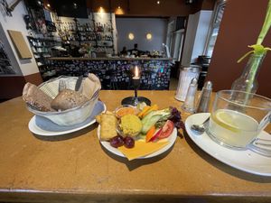 Vegan & Pikant  at Cafe Miller in Hamburg