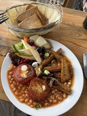 Veganes Englisches   at Cafe Miller in Hamburg