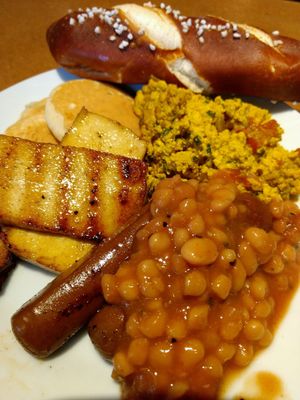 breakfast at Cafe Miller in Hamburg