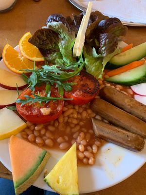 English Breakfast at Cafe Miller in Hamburg