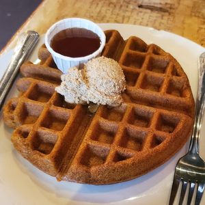  at Boots Bakery & Lounge in Spokane