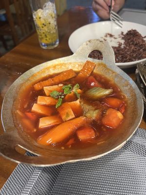 Mixed meat pan 8/10  at Nhà hàng chay Veggie Saigon - Vietnam Vegan Heritage in Hoi An