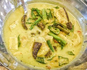 Curry lamb at Eatwell Seafood 素善缘 in Miri