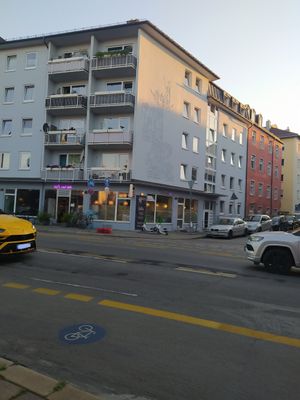 Building at Bo's Viet Deli in Munich