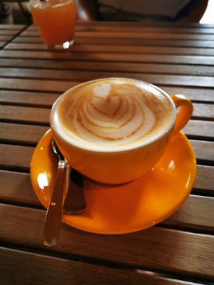 Vegan decaffeinated cappuccino at Gato Legal Coffee Roastery in Ponta Do Pargo