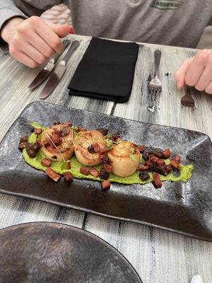 oyster mushroom scallops  at Reishi Plant Kitchen in Worcester