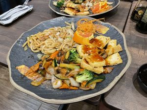 Udon noodles tofu veggie plate hibachi grill  at Sushi Hut in Orlando