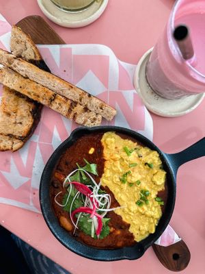 Shaka Shuka with scrambled tofu  at Kynd Community - Canggu in Canggu