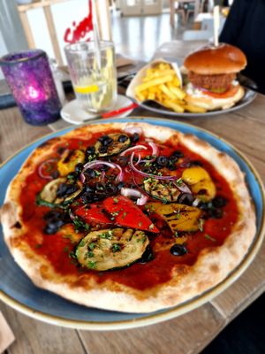  at Strandpaviljoen Sjoerd in Ameland