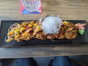 Crunchy Chicken (12,9€ excluding 20% opening discount) - 4/5.  at Vegan 87 in Berlin