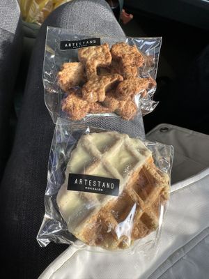 Spelt cookies shaped like Vespa, pistachio waffle  at ARTESTAND in Sapporo
