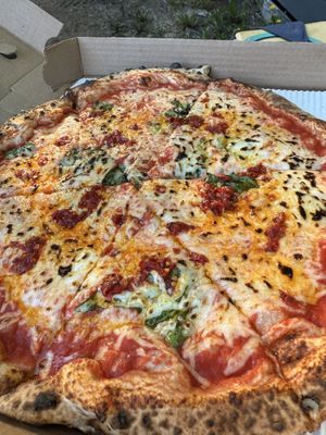 Vegan cheese 10/10  at Ollie's Pizza in High Falls