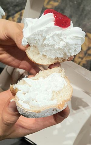 Vegan Cream & Jam - inside at MEL - Daniel's Donuts - T4 & T1 in Melbourne