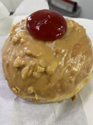 Second best only to apple custard imo...  at MEL - Daniel's Donuts - T4 & T1 in Melbourne