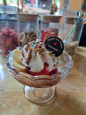  at Mandala Vegetarian & Vegan in Koh Kut