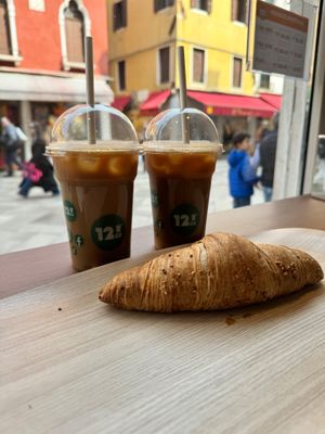  at 12oz Street Coffee in Venice