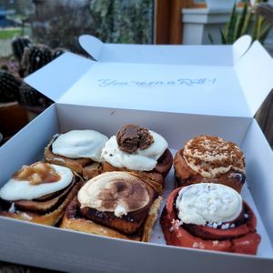 box with rolls at Have A Roll in Ghent