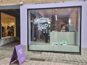 front shop at Have A Roll in Ghent