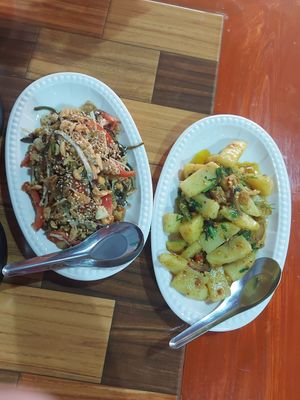Tealeaf salad and spicy potato salad at Cherry Burmese in Chiang Mai