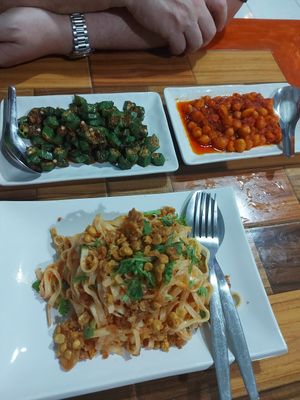 Noodle salad & curries at Cherry Burmese in Chiang Mai