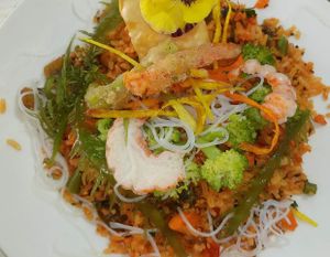 Arroz Marino Veggi con Camaron Lovig Hut at Loving Hut - Titikaka in Puno