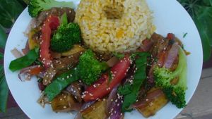 Vegan Dish December at Loving Hut - Titikaka in Puno