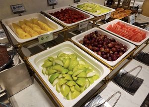 Fresh fruit  at Fruitful Food 果然匯 in Taipei