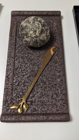 Mochi sésame noir at Oishi Bar à Matcha in Montreal