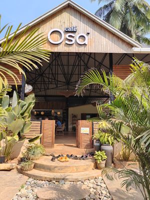 Restaurant from street at Cafe Osa Goa in Morjim