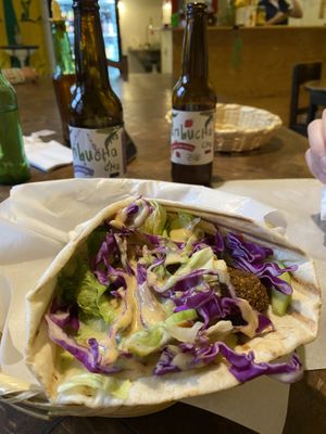 Mejor sándwich de falafel que he probado, eficiente servicio, la kombucha de lavanda es muy deliciosa   at Habibti Falafel in Guanajuato