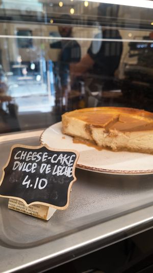  at Doux-Amer Café in Valencia