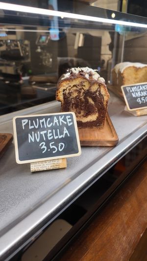  at Doux-Amer Café in Valencia