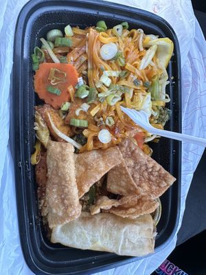 Pad Thai lunch  at Chanpen Thai Cuisine in Phoenix