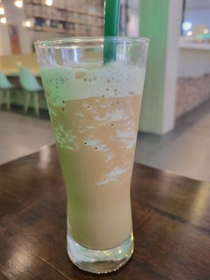 Coffee shake - ok but 150b at Snoop's Joint in Bangkok