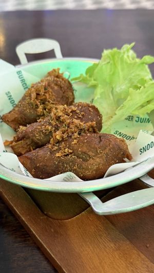 Fried drumsticks   at Snoop's Joint in Bangkok