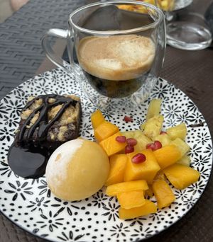 Café gourmand   at NUABOL in Saumur
