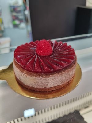 Dolce strepitoso mangiato qui sul posto at Bakery Giusy in Gran Canaria