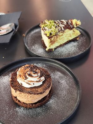 Cheese cake chocolate y dubai at Bakery Giusy in Gran Canaria
