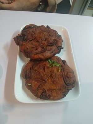 Onion bhaji at Himalayan Taj in Adamstown